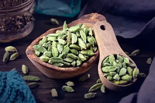 Cardamom (Elaichi) - Manav Super Shopee